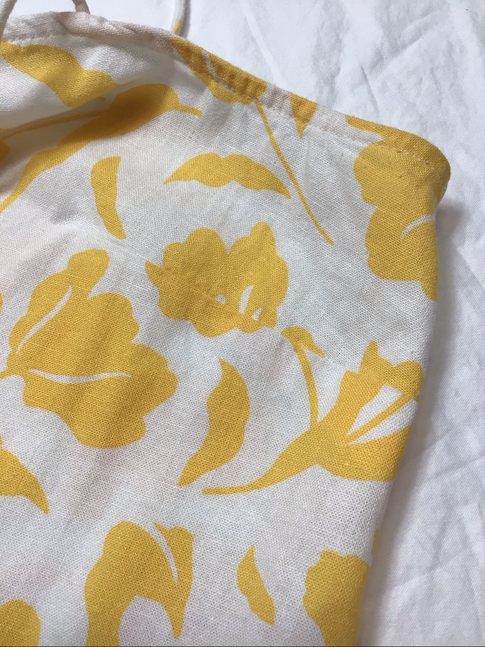 Old Navy Resort Mini Dress Linen Blend White Yellow Self Tie Shoulder Sz.L - Picture 9 of 11